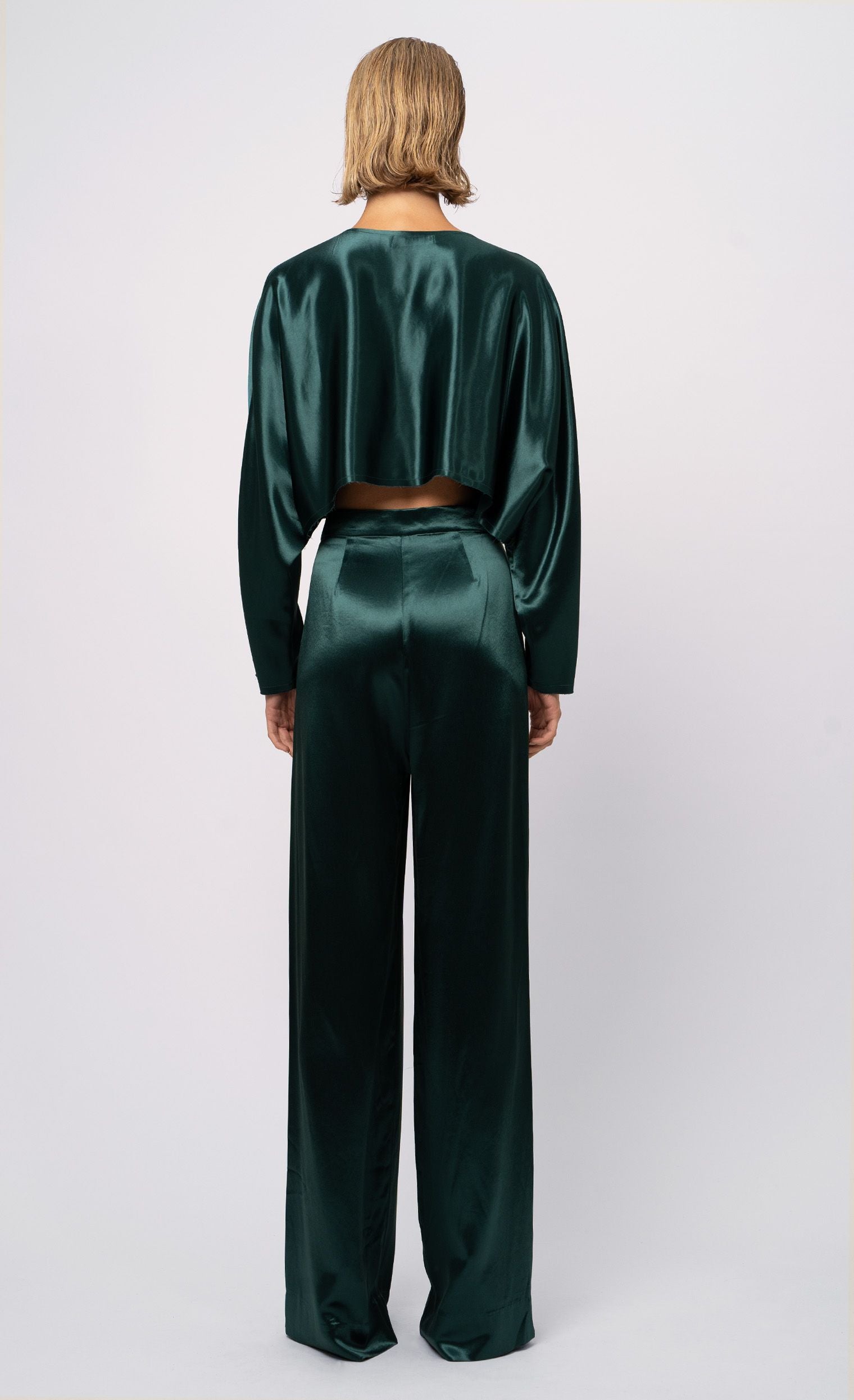 Emilia Crop - Emerald Top Nonchalant Label