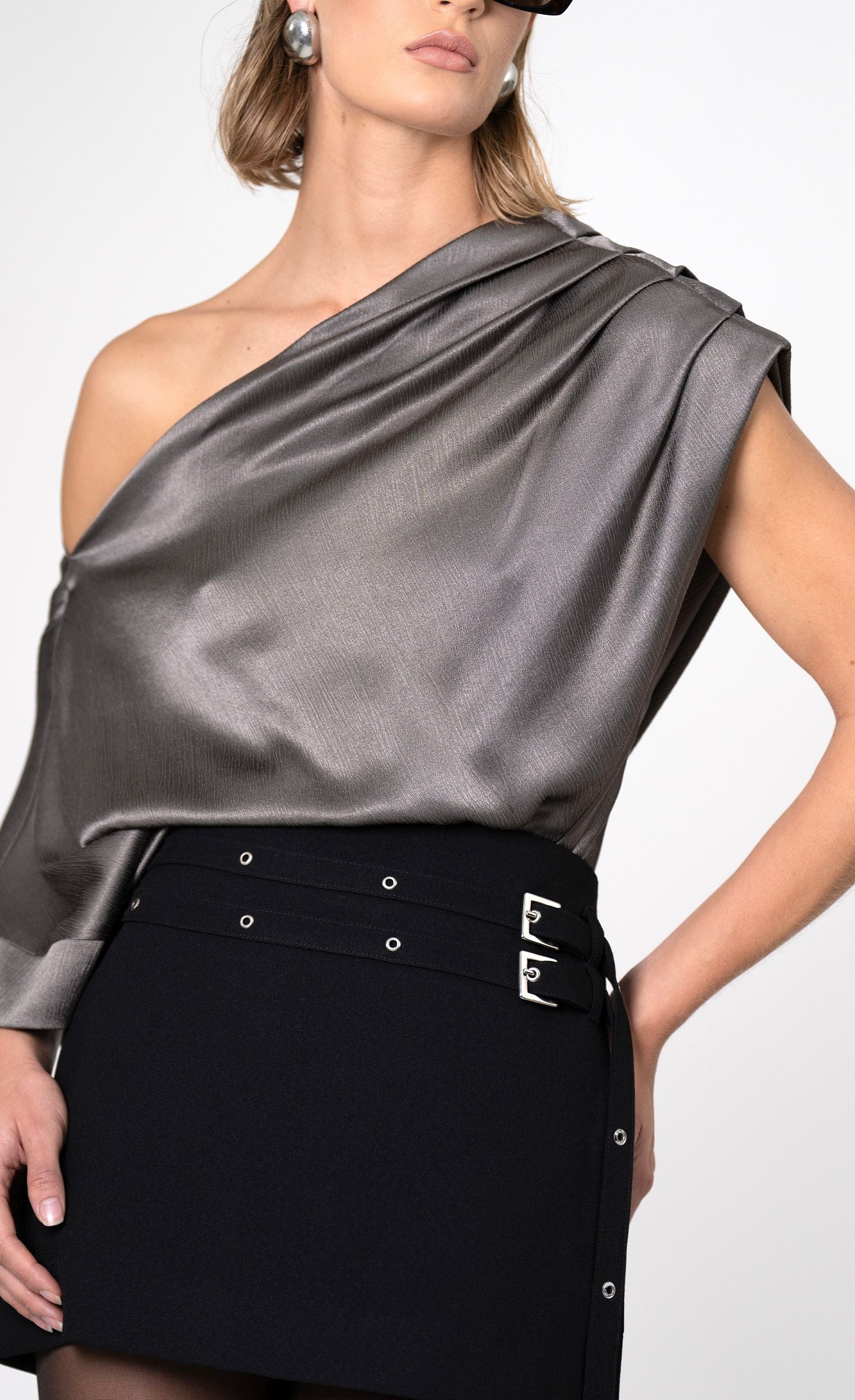 Kenzie Top - Gray Top Nonchalant Label