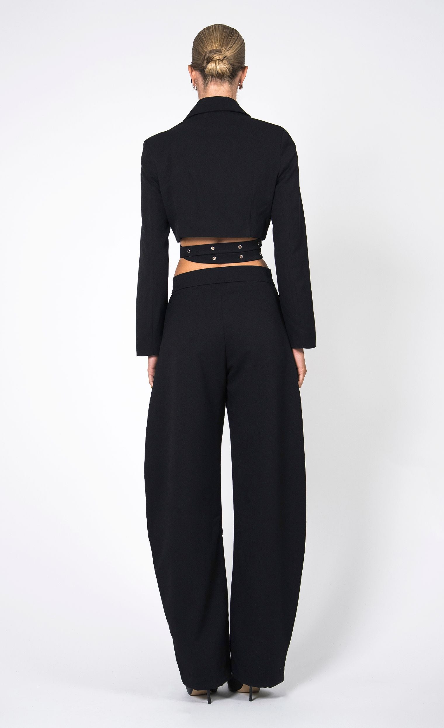 Della Cropped Blazer Blazer Nonchalant Label