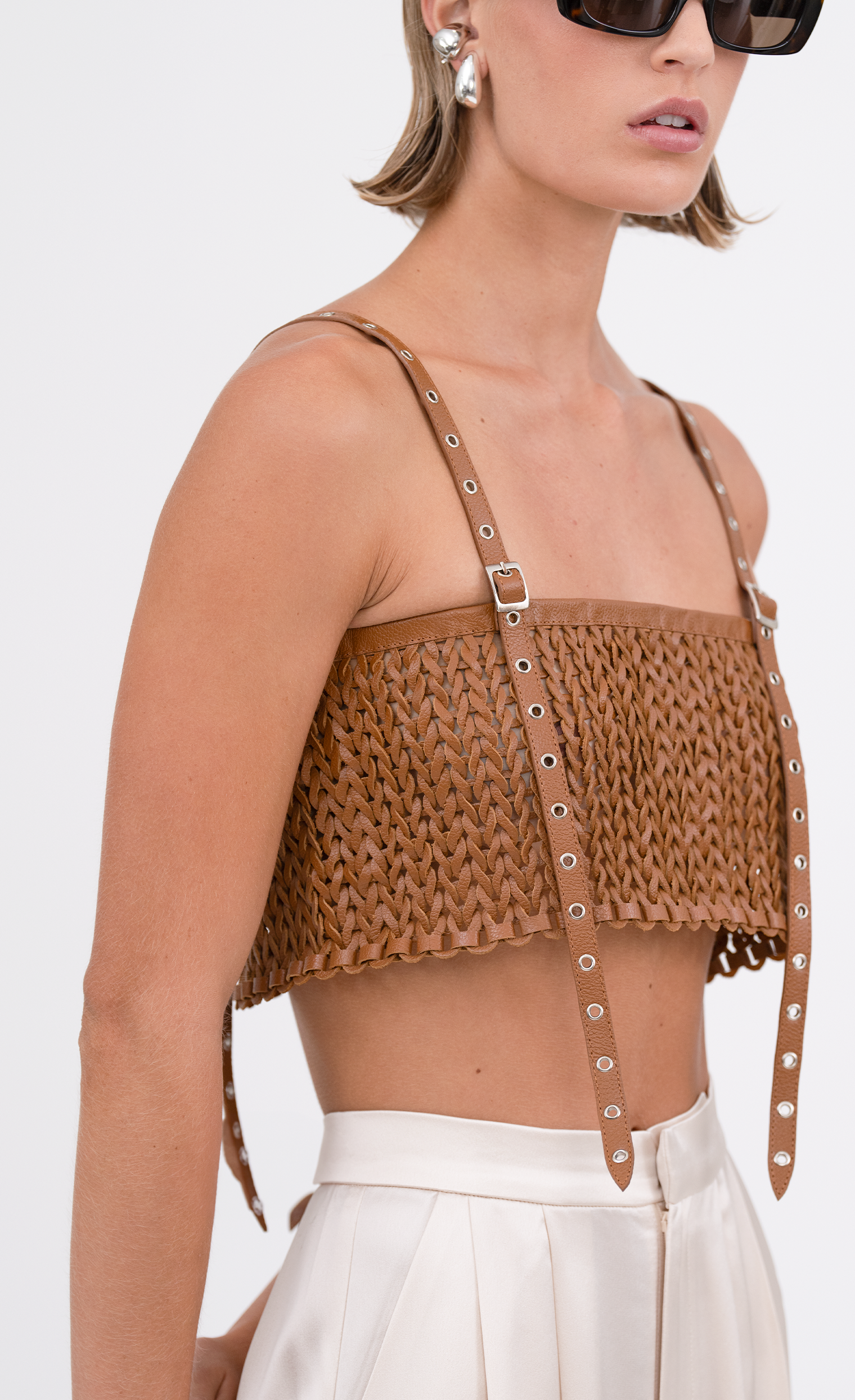 Karter Crop - Honey Top Nonchalant Label