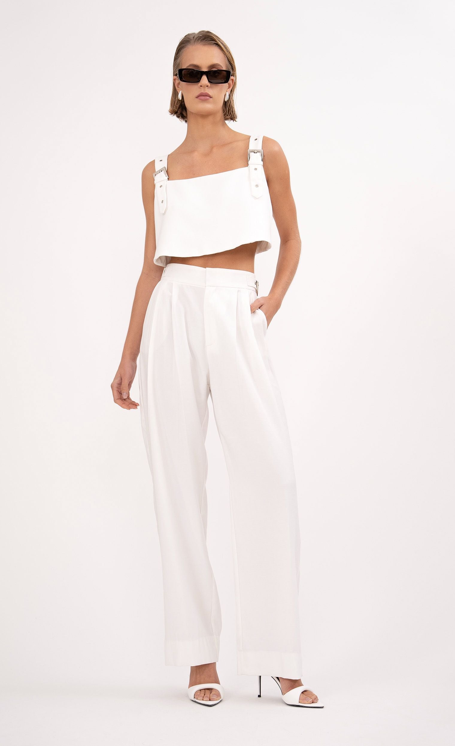 Cruz Crop Crop Top Nonchalant Label