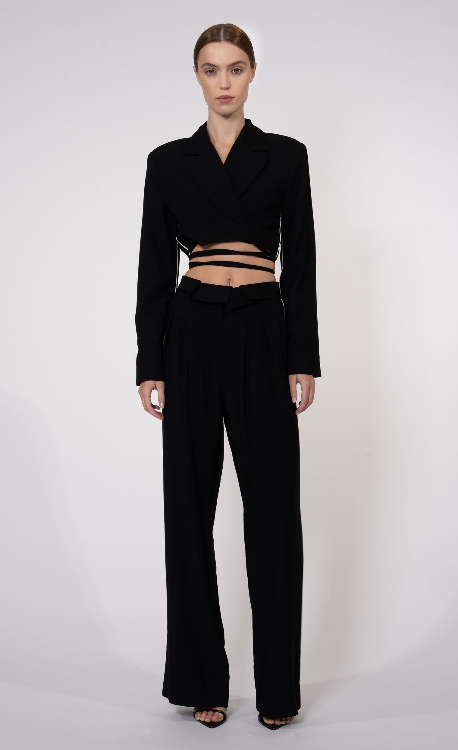 Cade Crop Jacket - Black Top Nonchalant Label