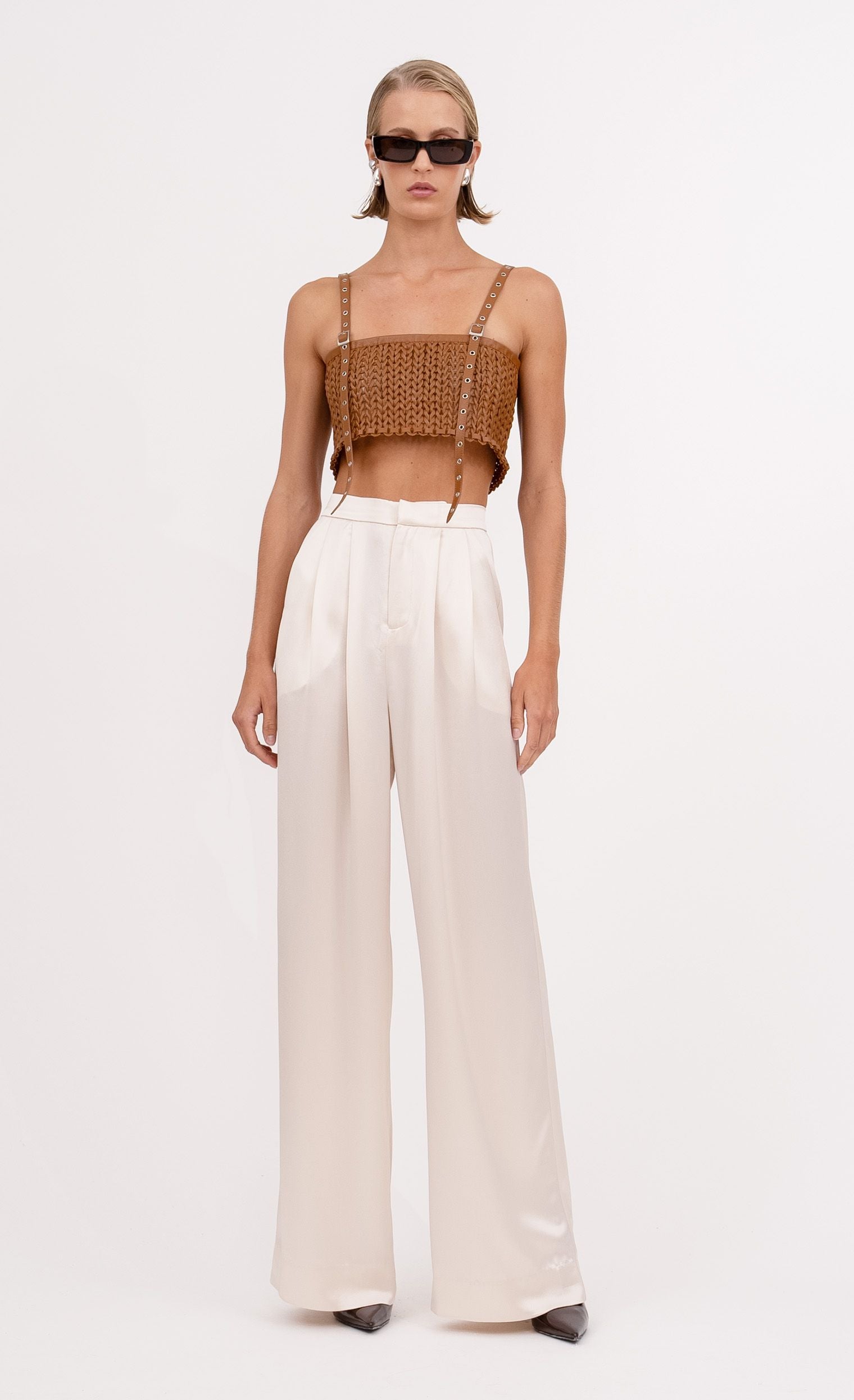 Karter Crop - Honey Top Nonchalant Label
