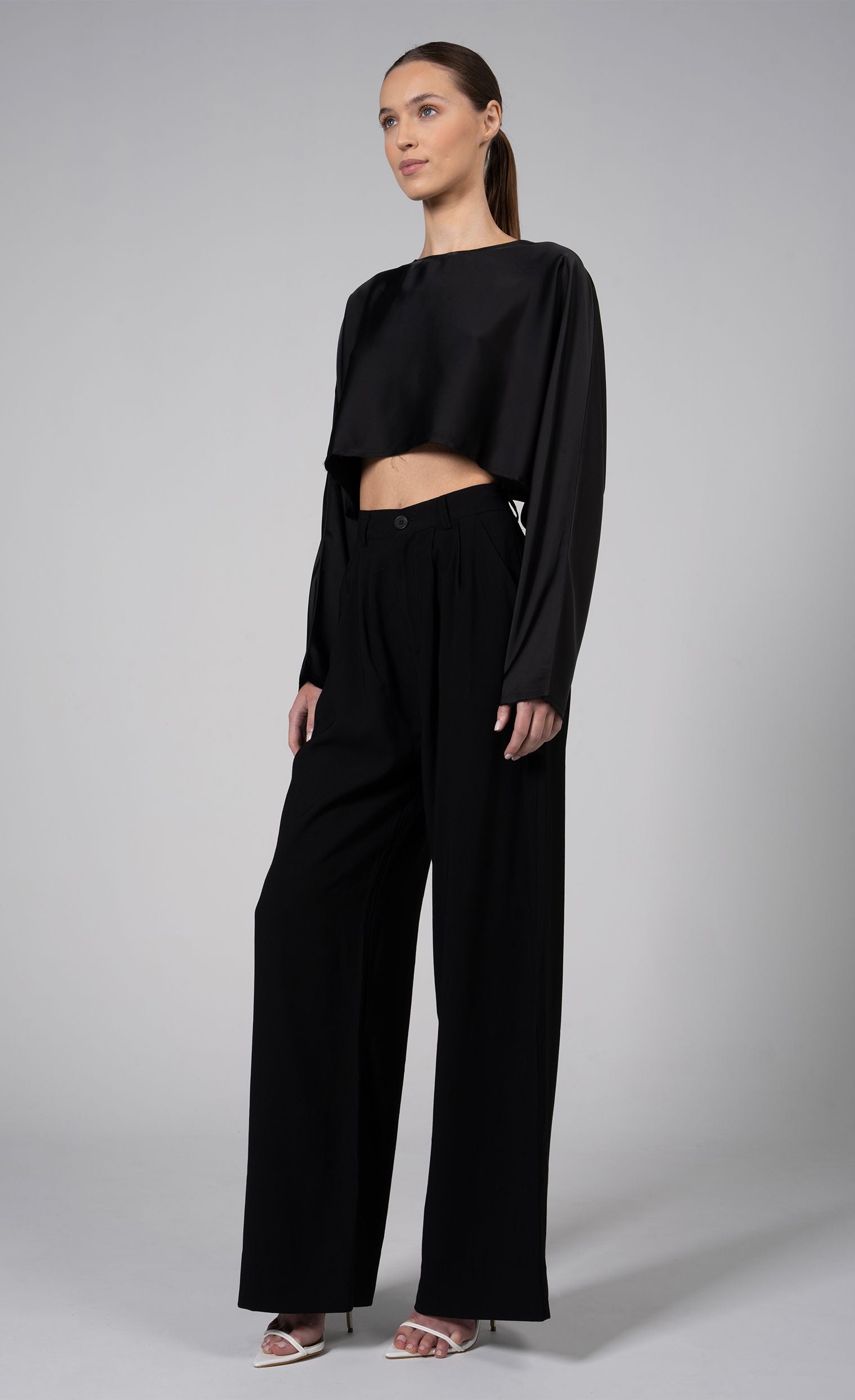 Emilia Crop - Black Top nonchalantlabel