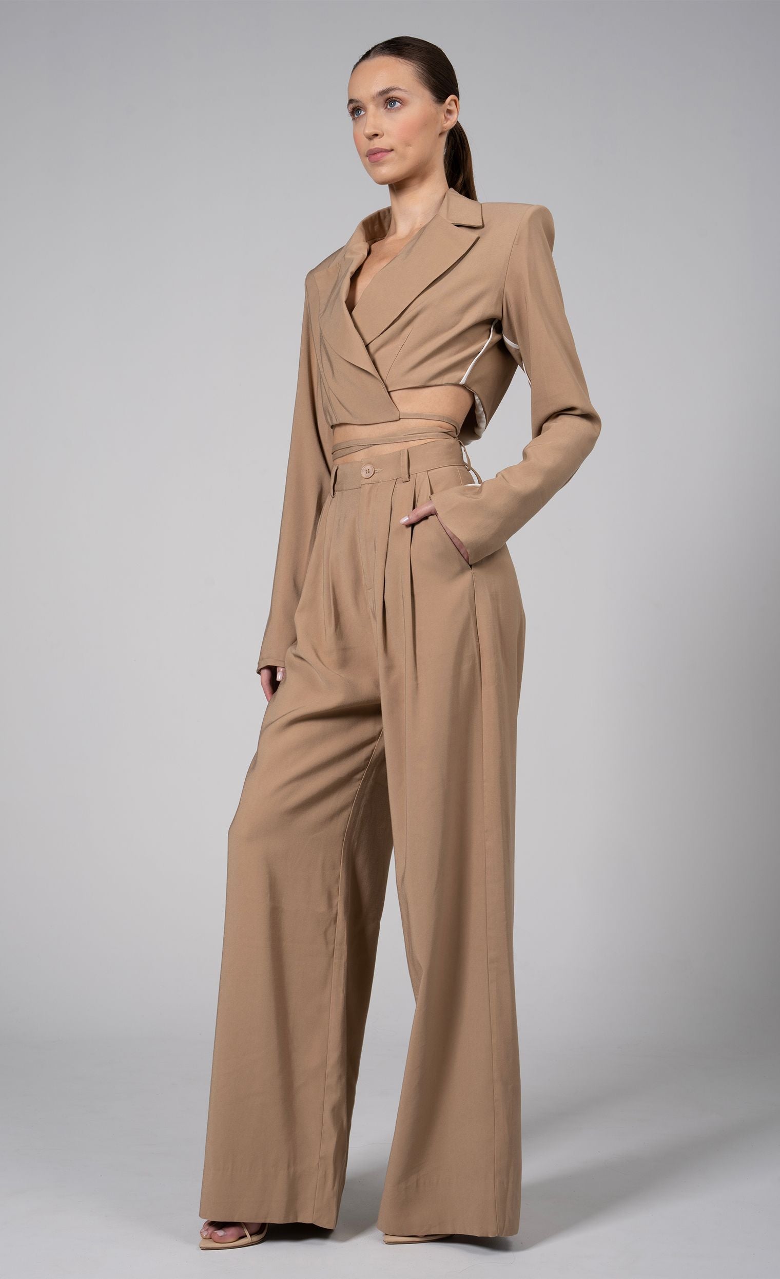 Cade Crop Jacket - Camel Top Nonchalant Label