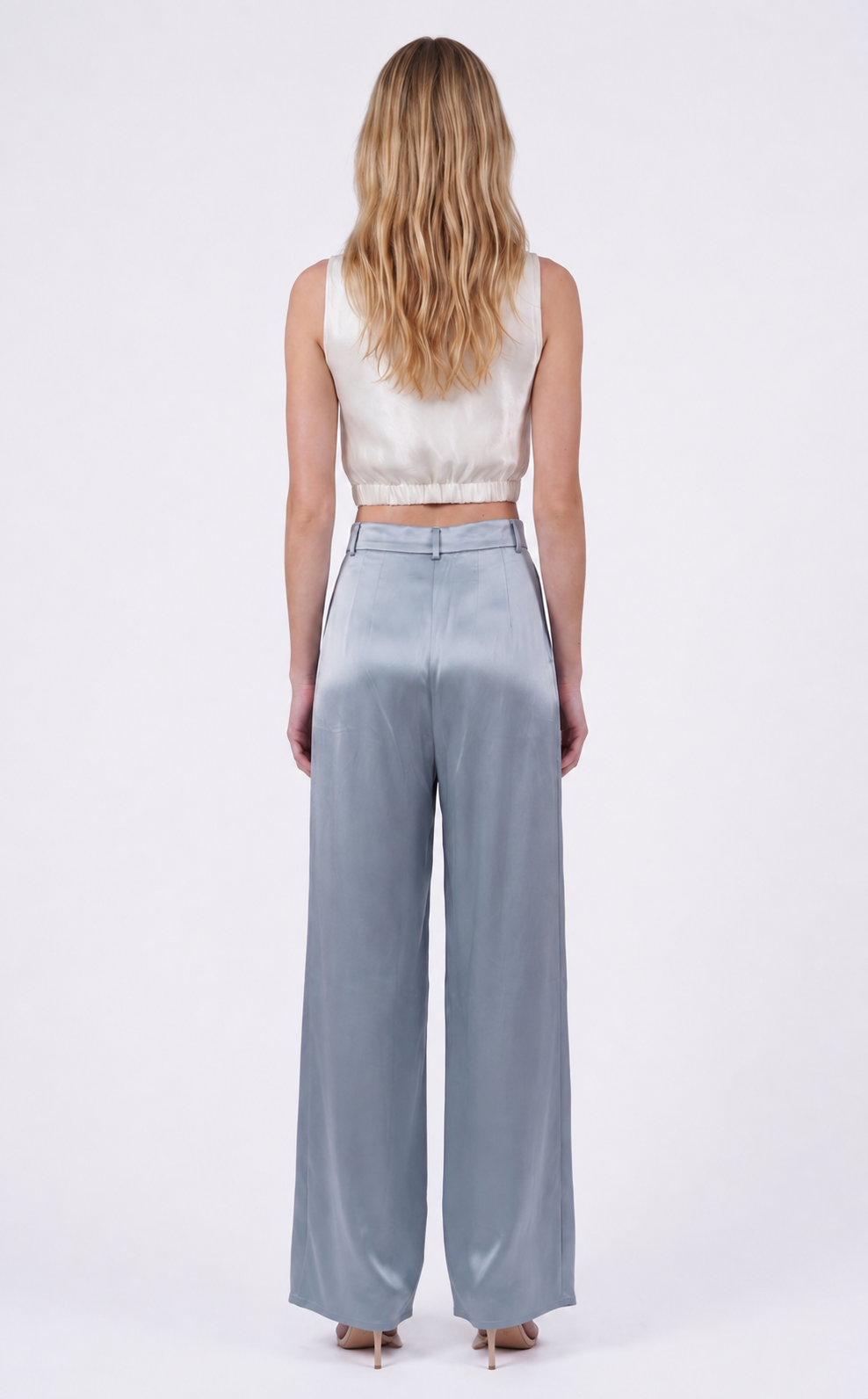 Kora Crop Crop Top Nonchalant Label