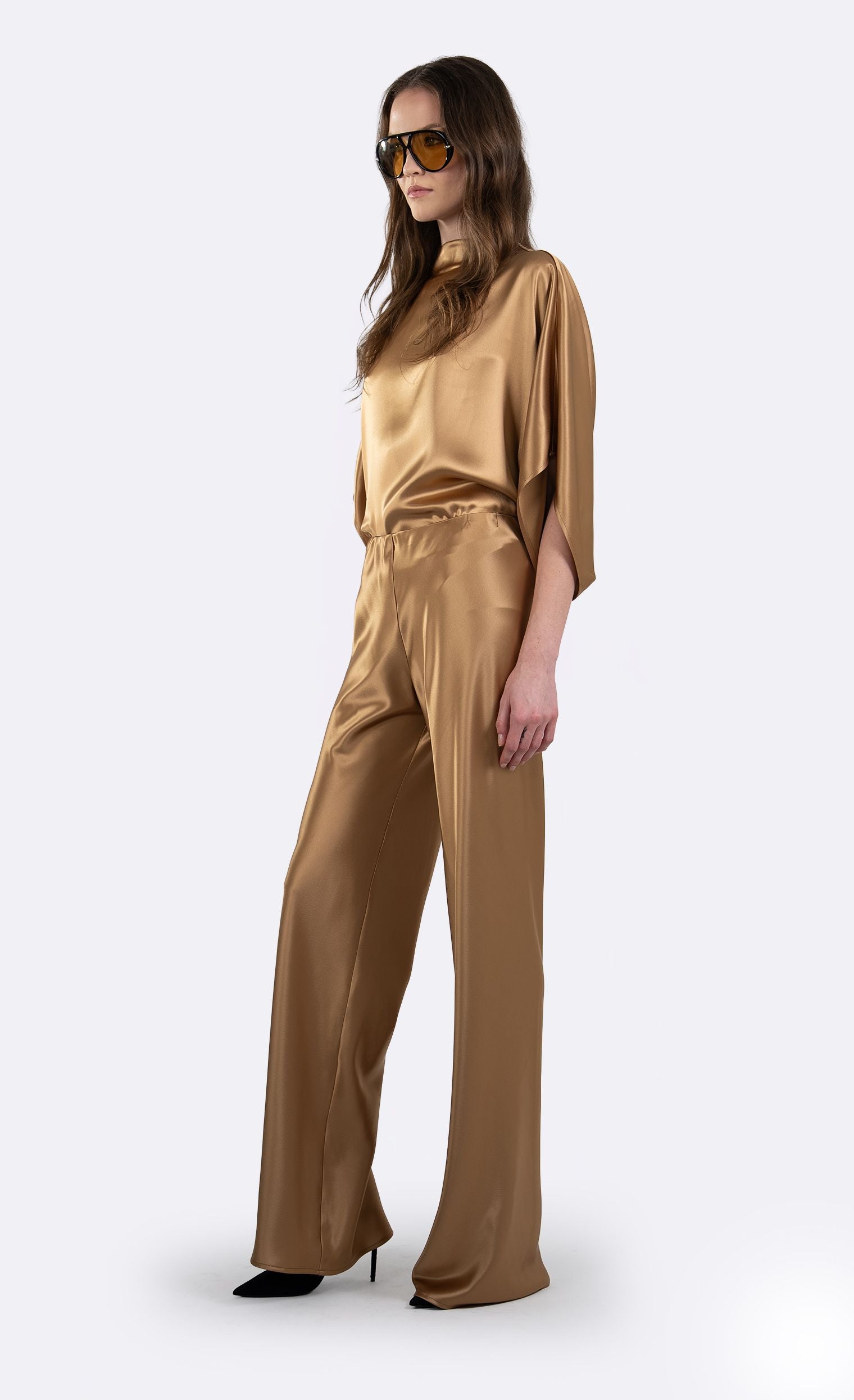 Olympia Top - Gold Top Nonchalant Label