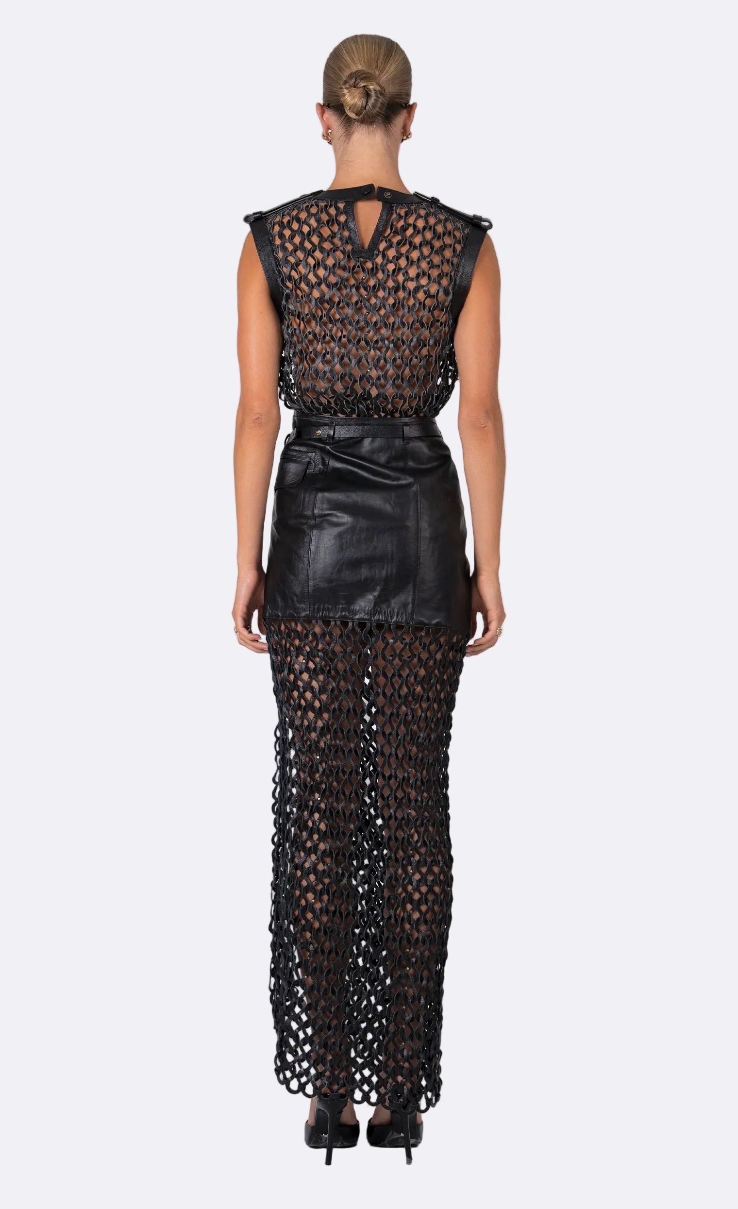 Torin Top - Black Top Nonchalant Label