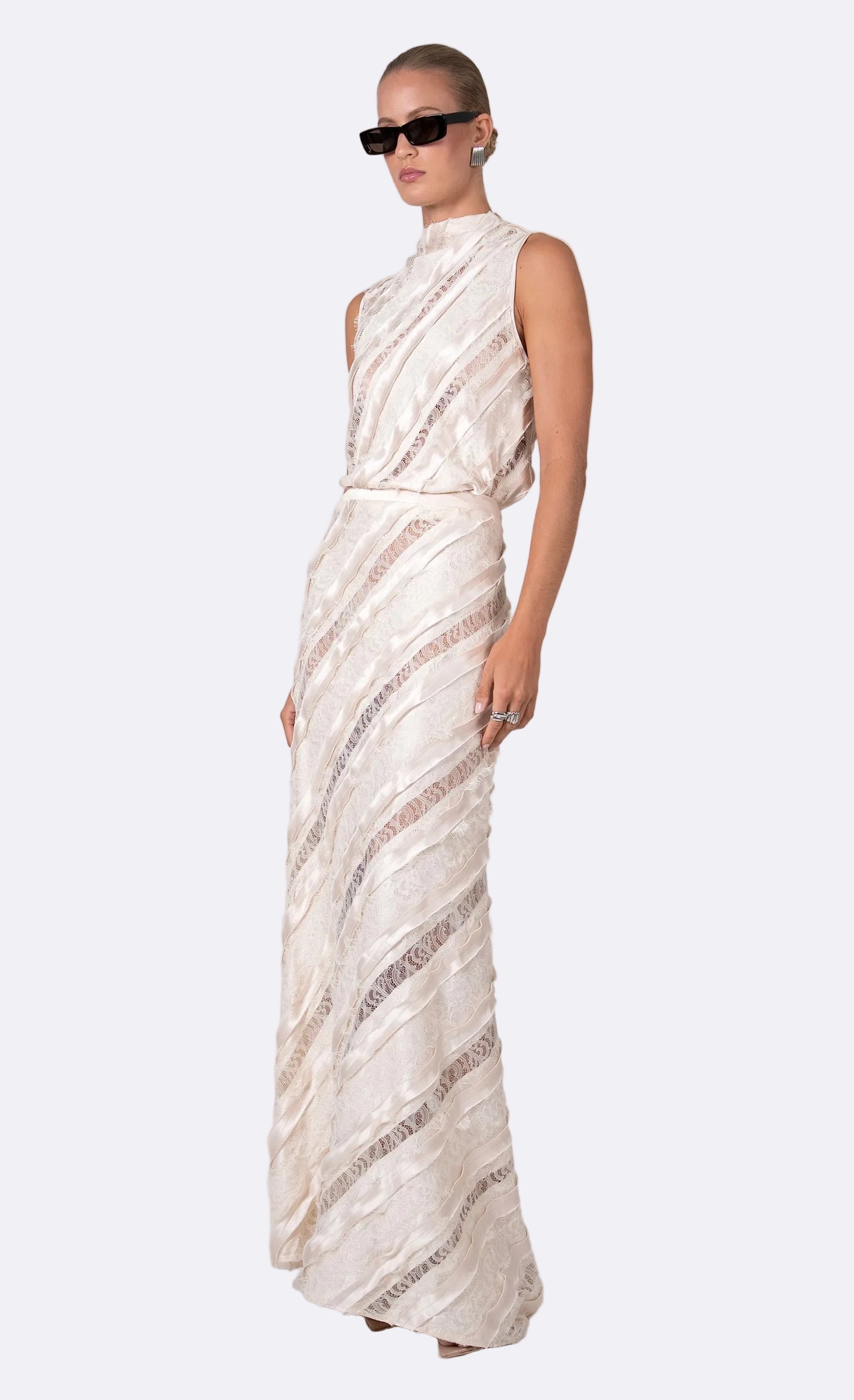 Reene Top Top Nonchalant Label