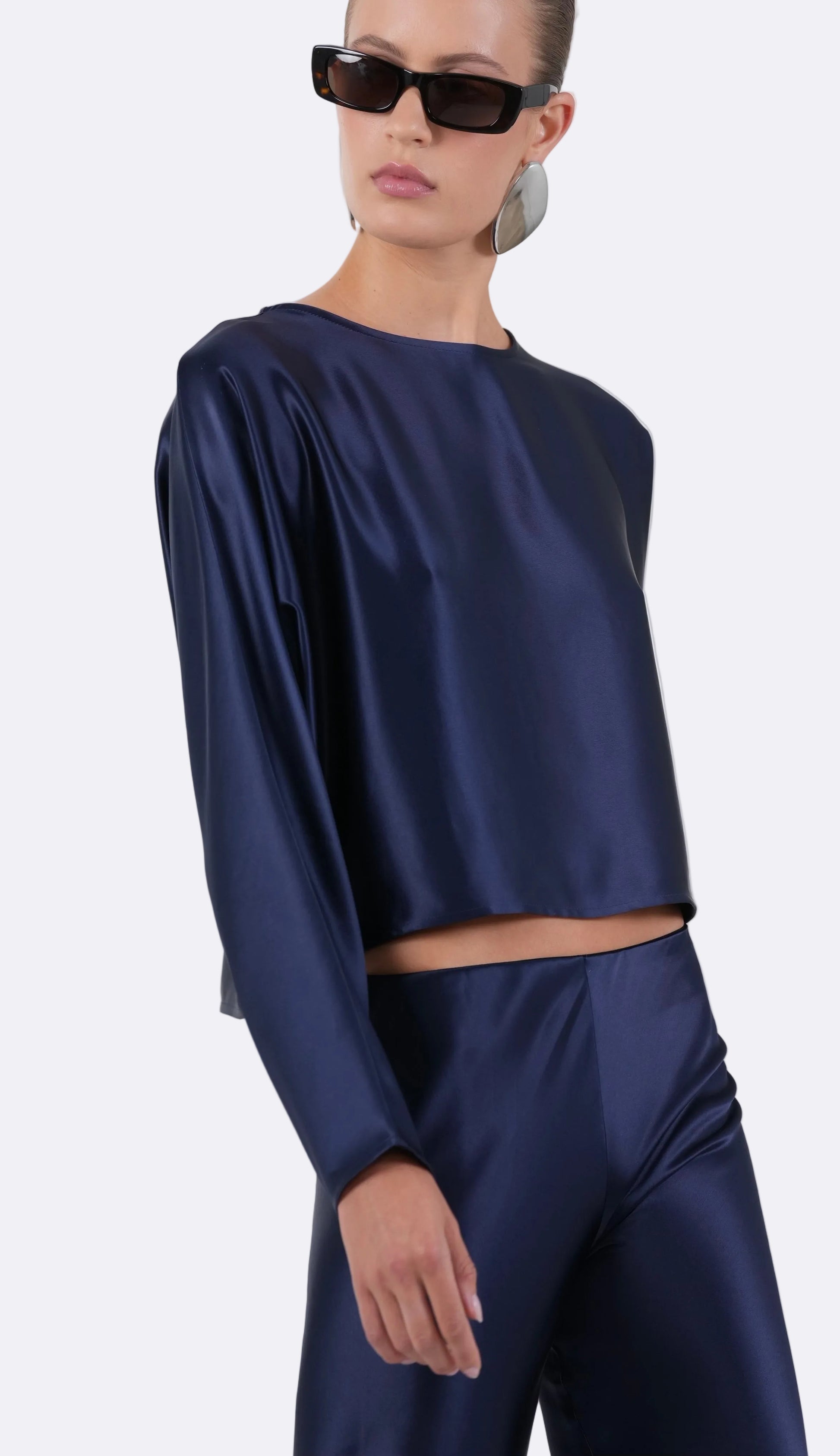 Louise Blouse - Navy Blouse Nonchalant Label
