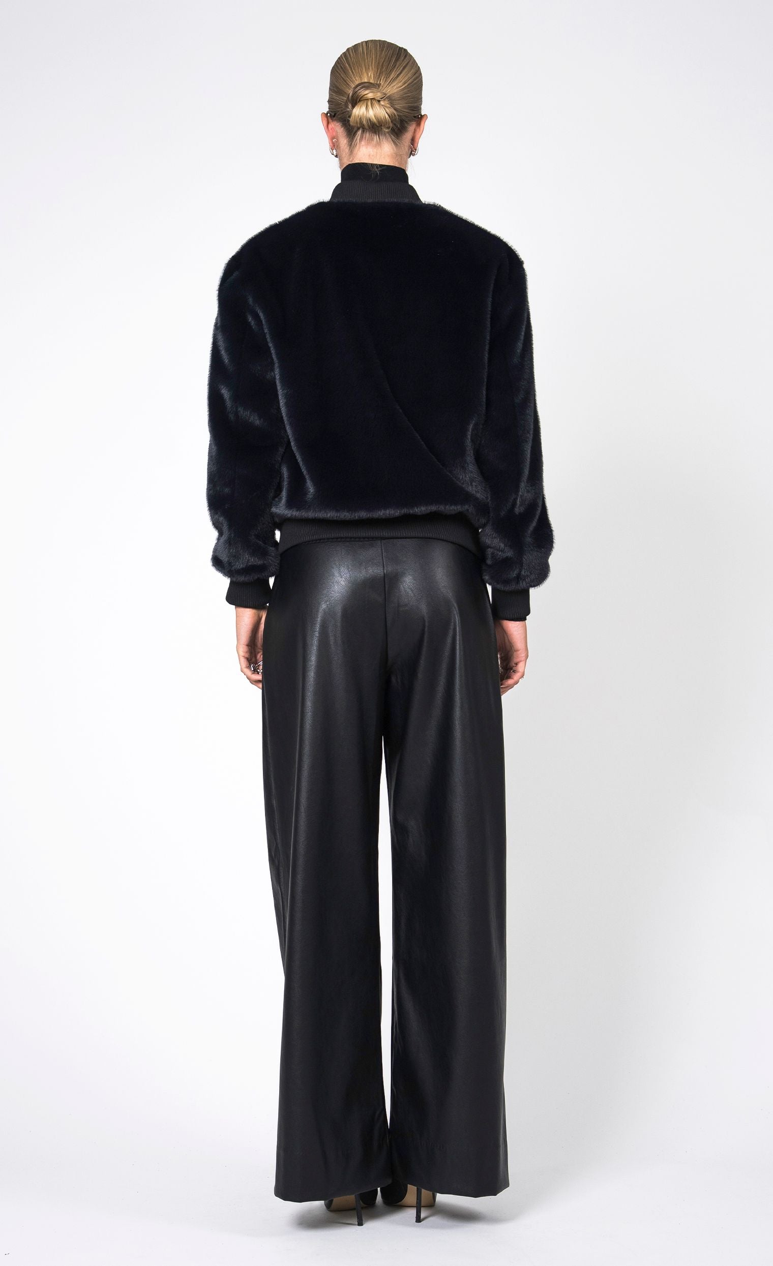 Aurelia Faux Fur Jacket Jacket Nonchalant Label