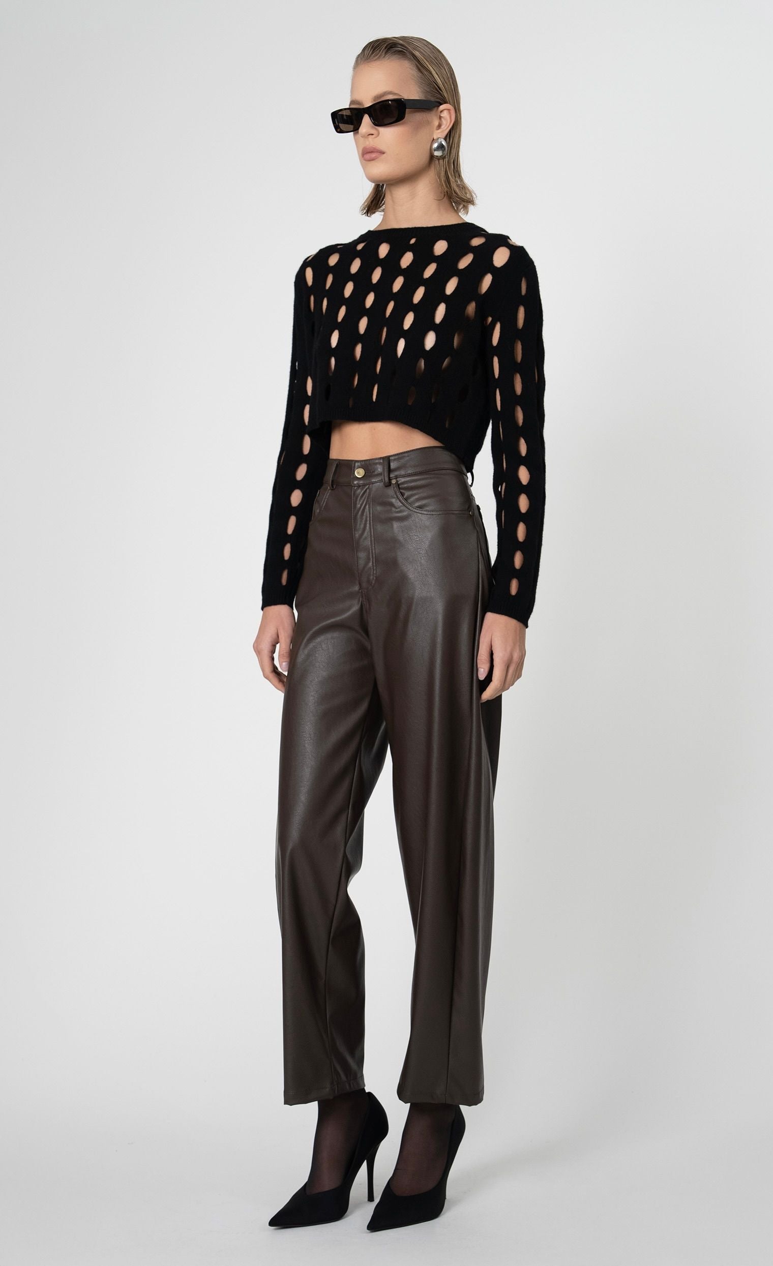 Aria Cropped Sweater - Black Top Nonchalant Label