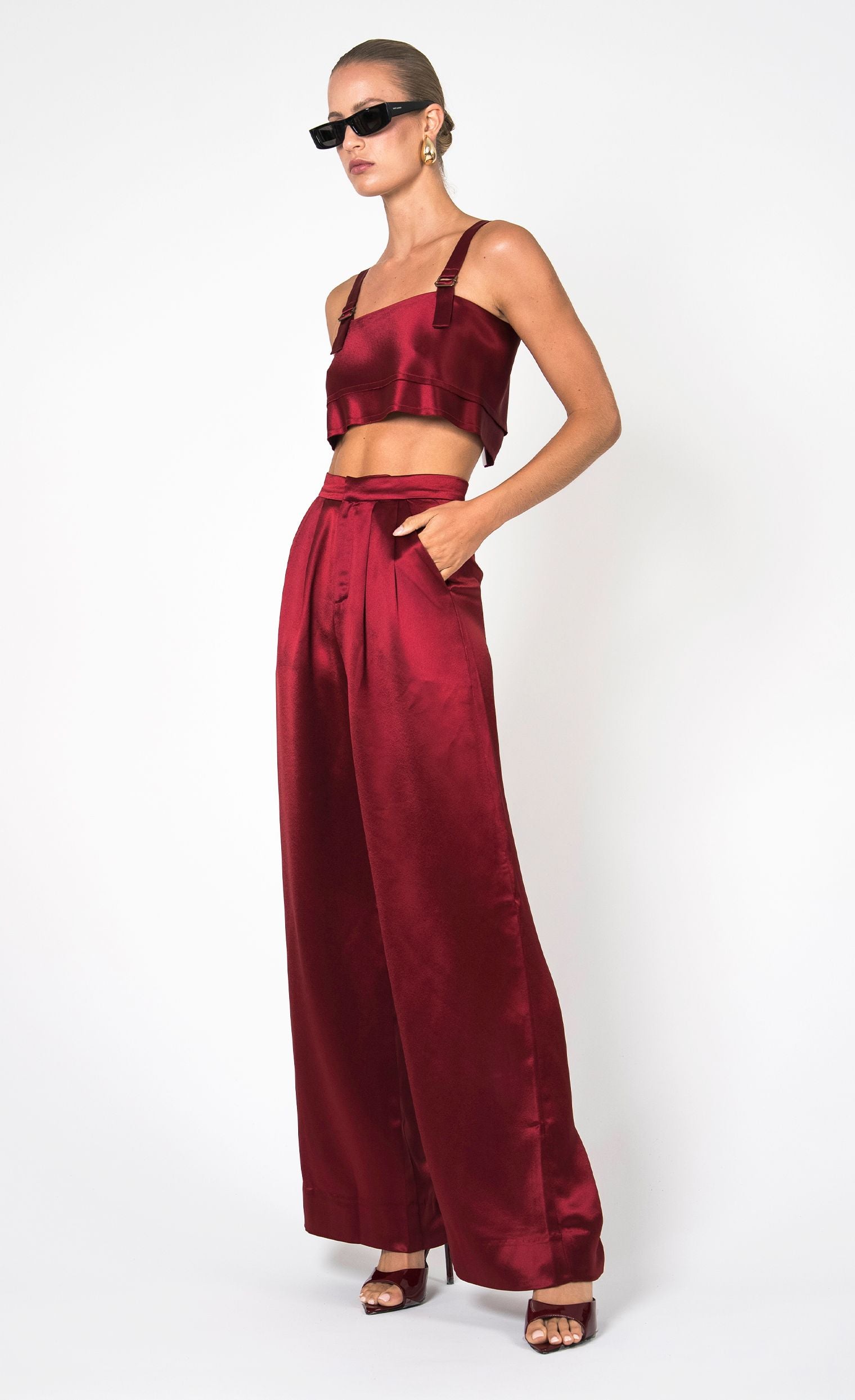 Astrid Crop - Bordeaux Crop Top Nonchalant Label