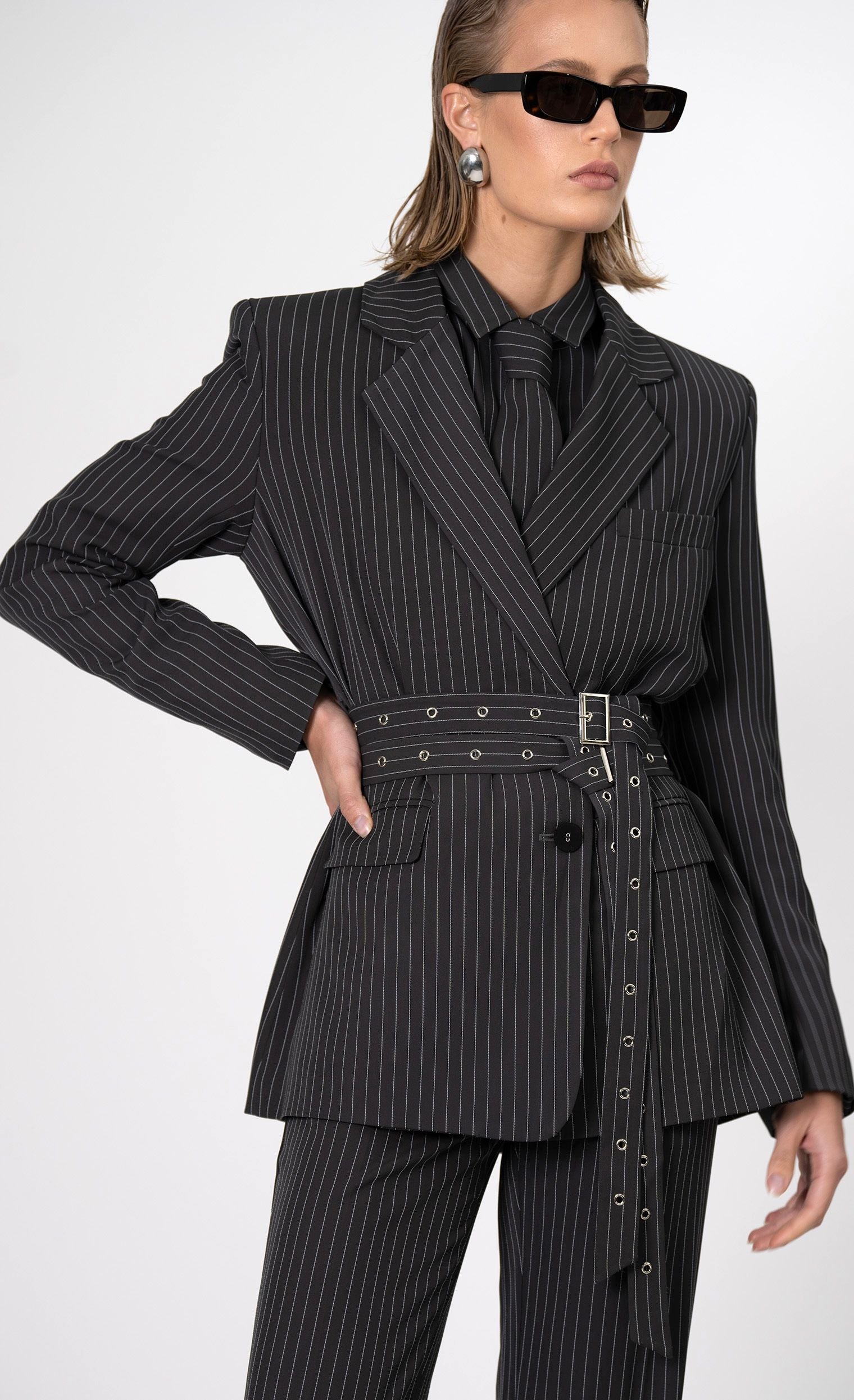 Axel Blazer - Gray Top Nonchalant Label