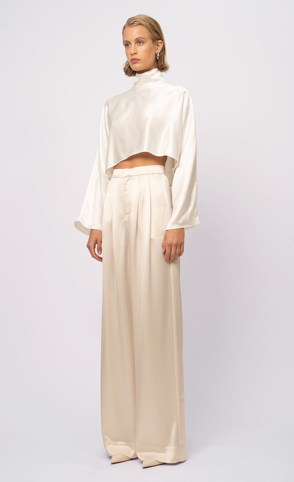 Ingrid Top - White Top Nonchalant Label