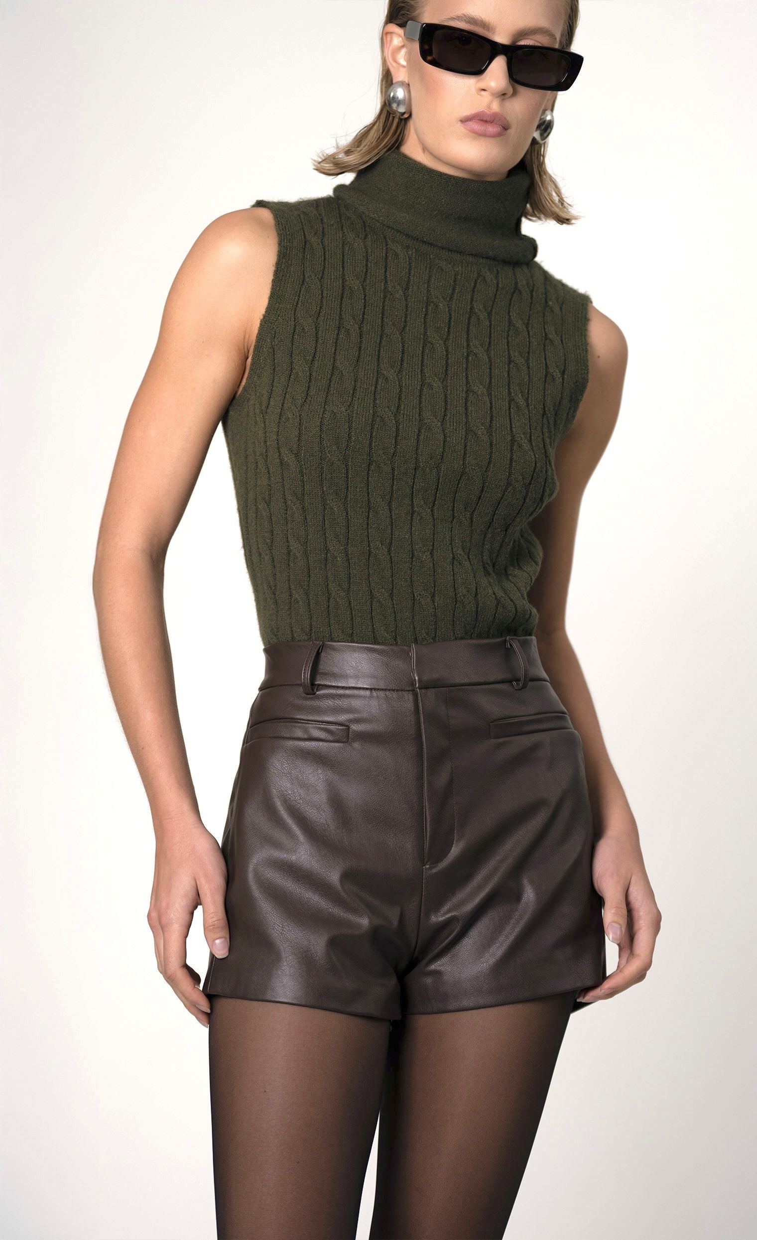 Gavin Short SHORT Nonchalant Label