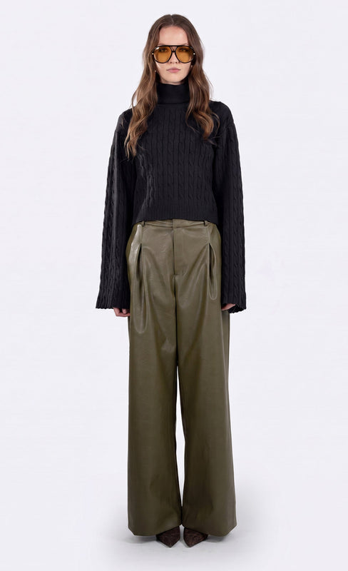 Cara Sweater - Black Top Nonchalant Label