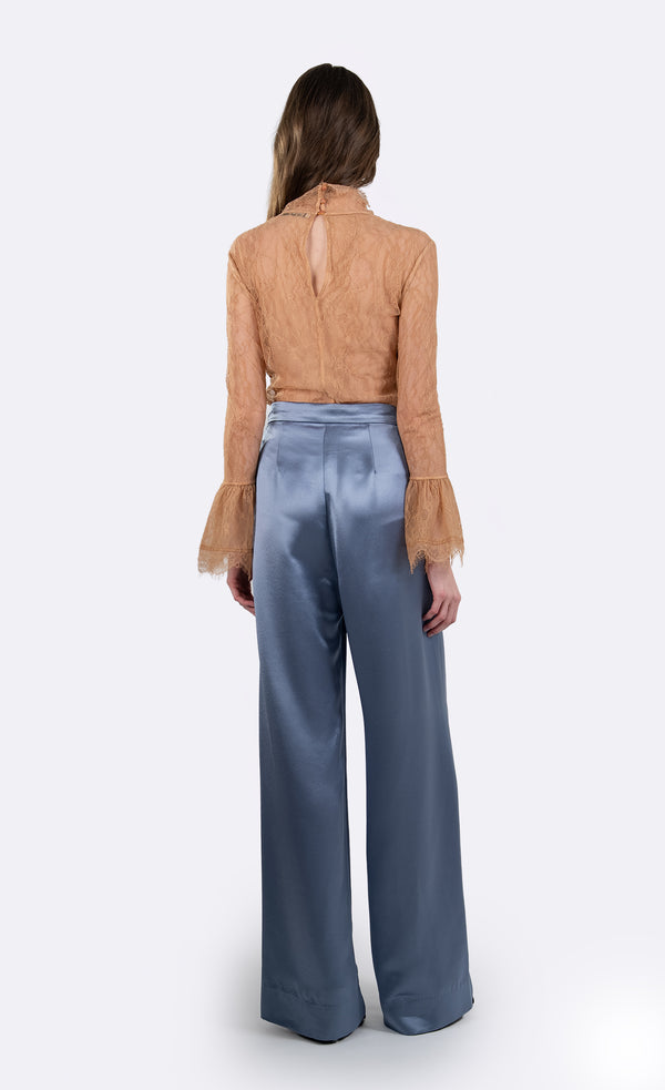 Letty Lace Top Top Nonchalant Label