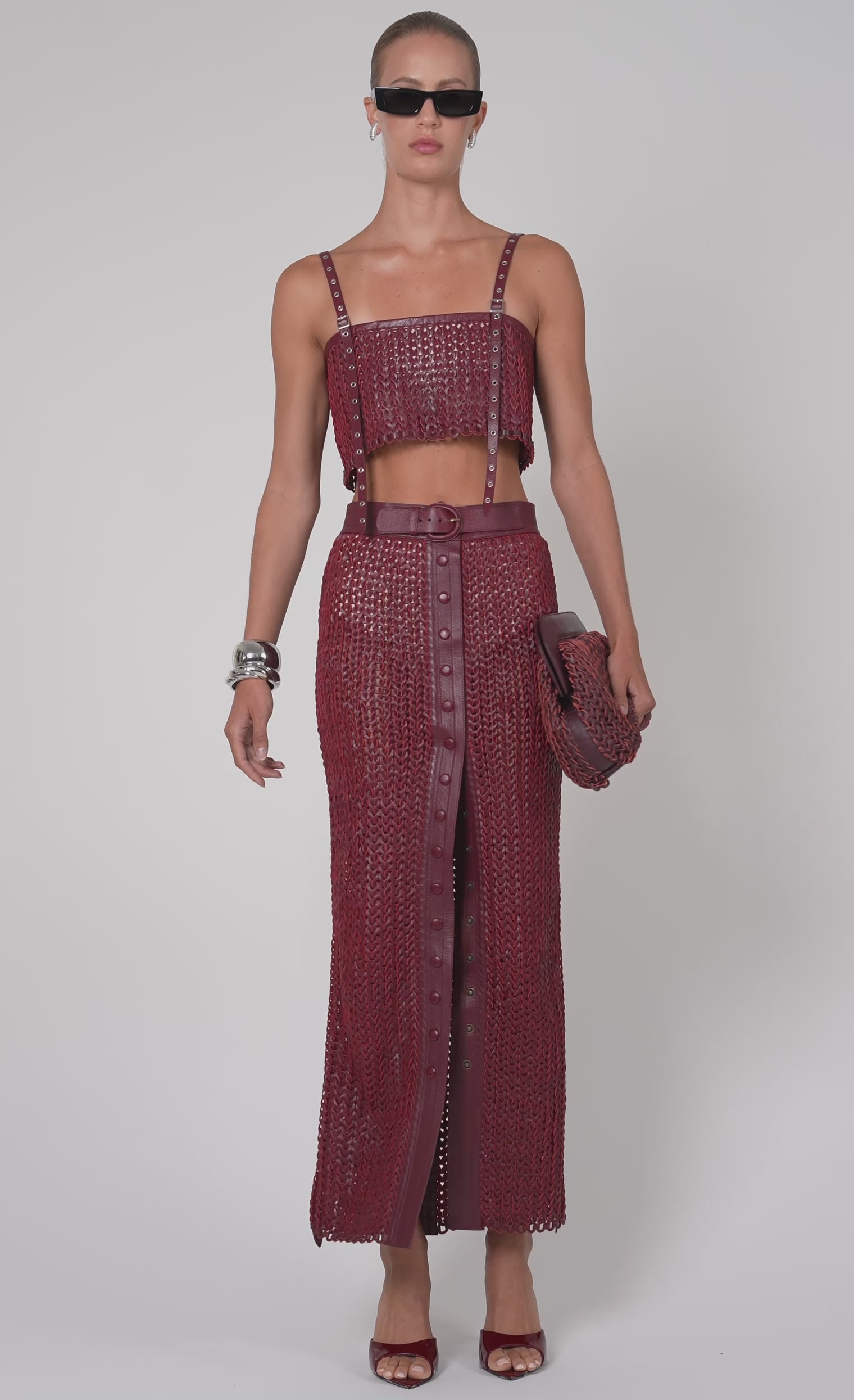 Karter Crop - Bordeaux Top Nonchalant Label