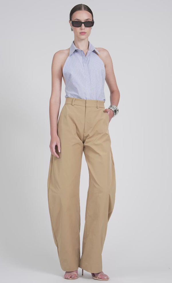 Pamela Top Top Nonchalant Label