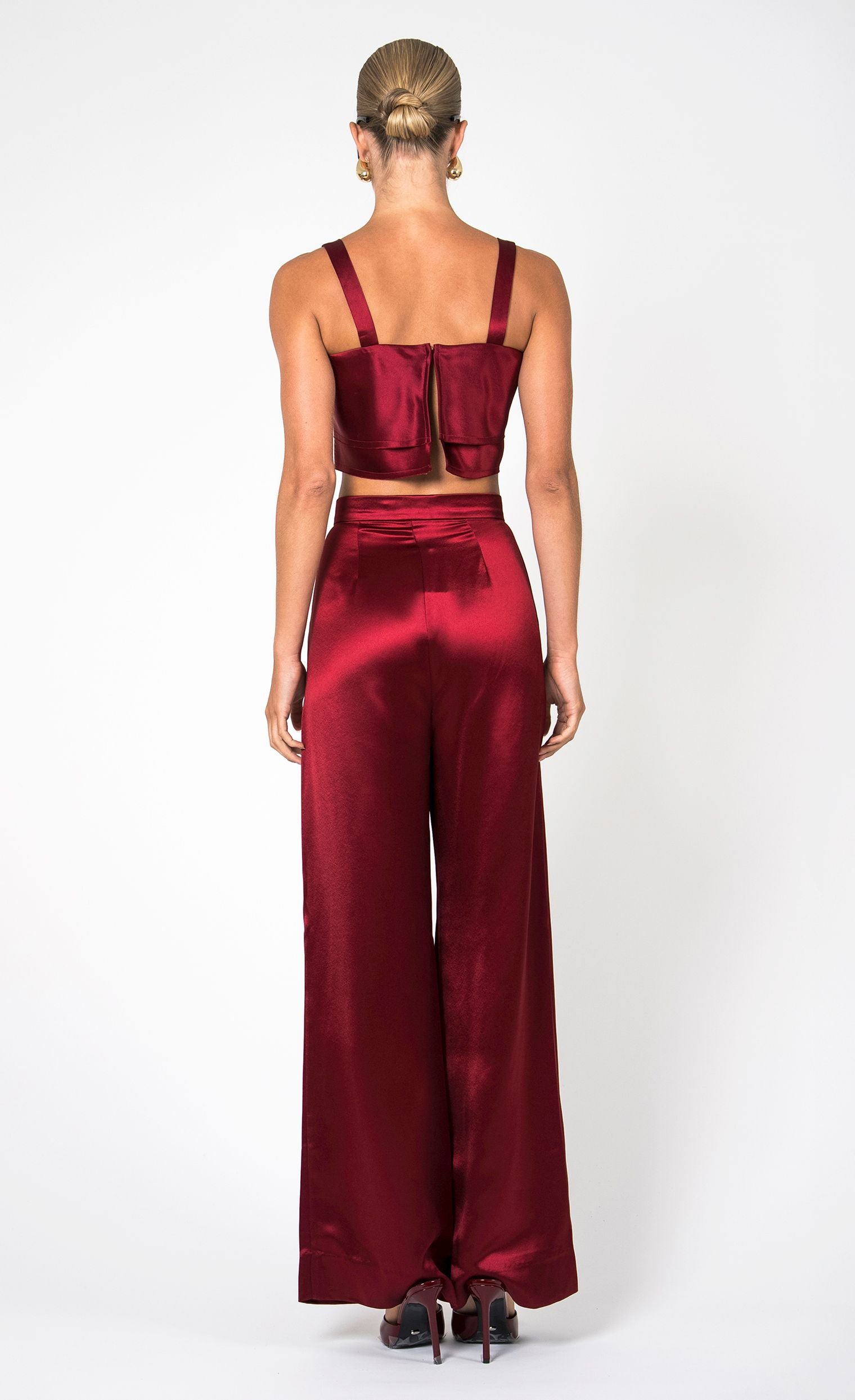 Astrid Crop - Bordeaux Crop Top Nonchalant Label
