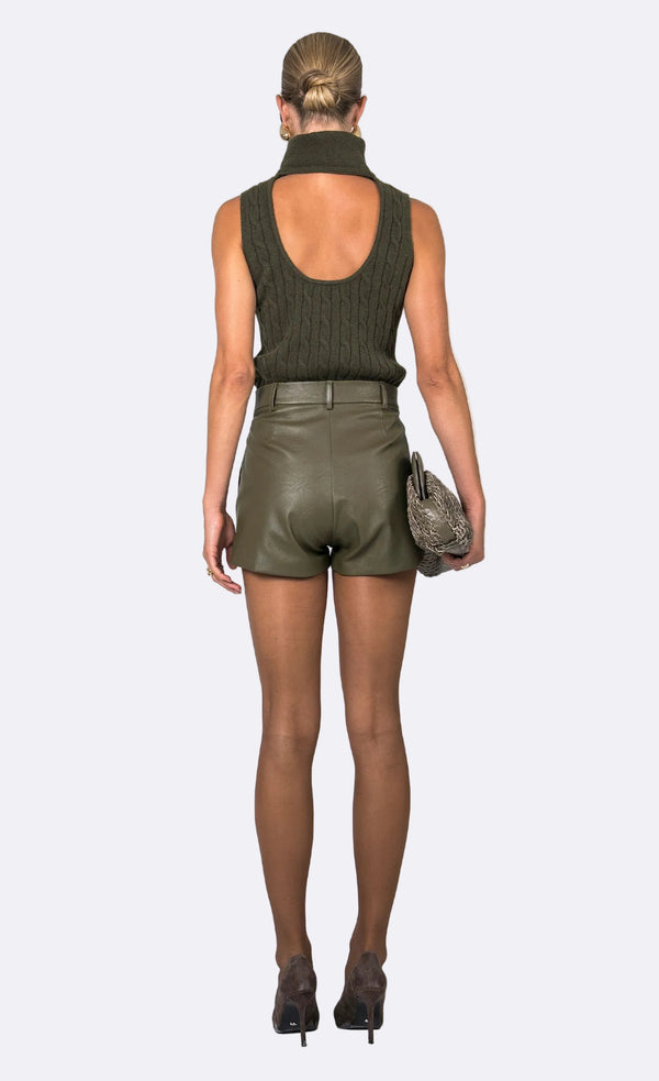 Robbie Short - Olive Nonchalant Label