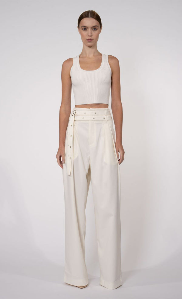 Eve Crop - White Top Nonchalant Label