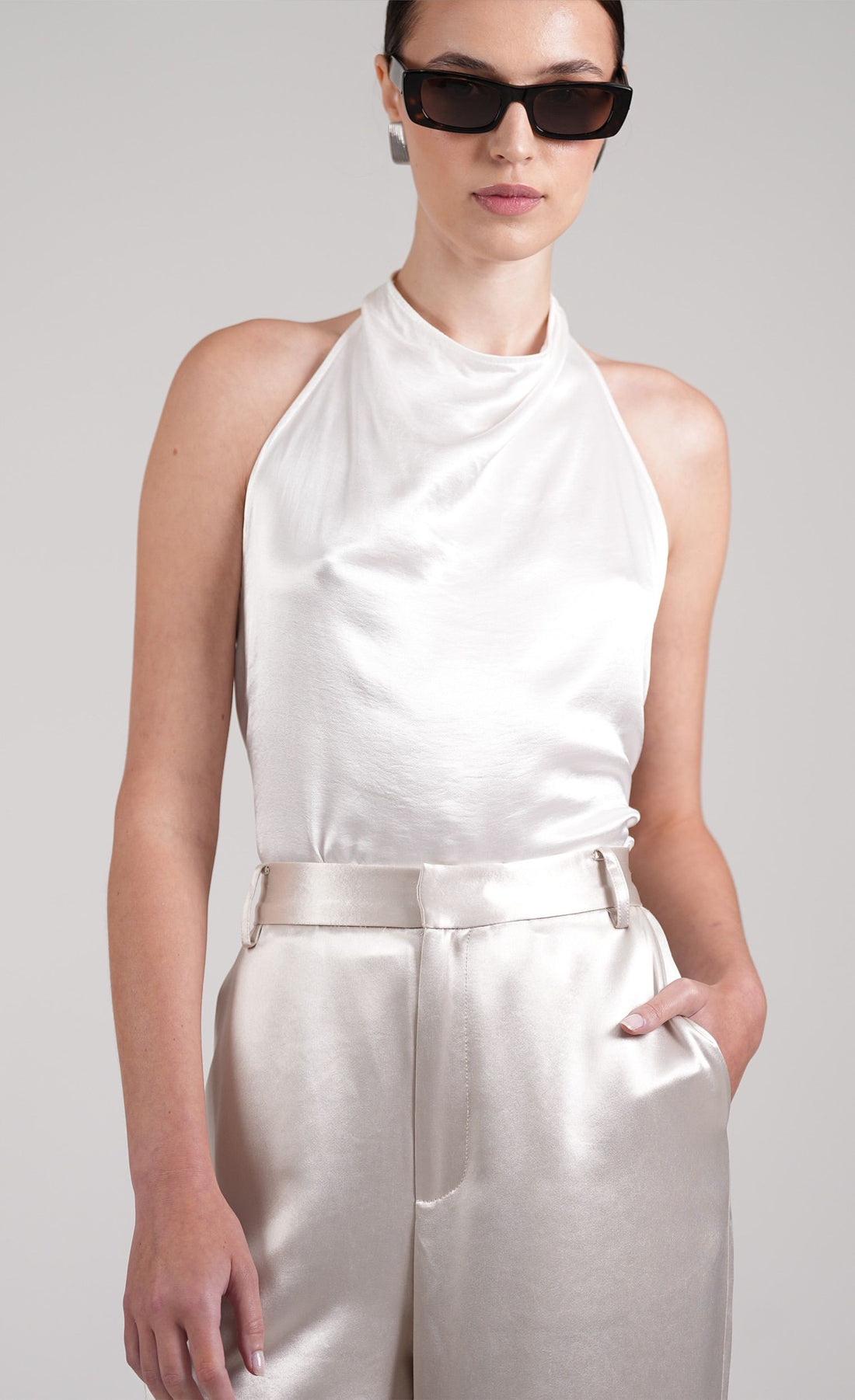 Itsy Top - Ivory Top Nonchalant Label