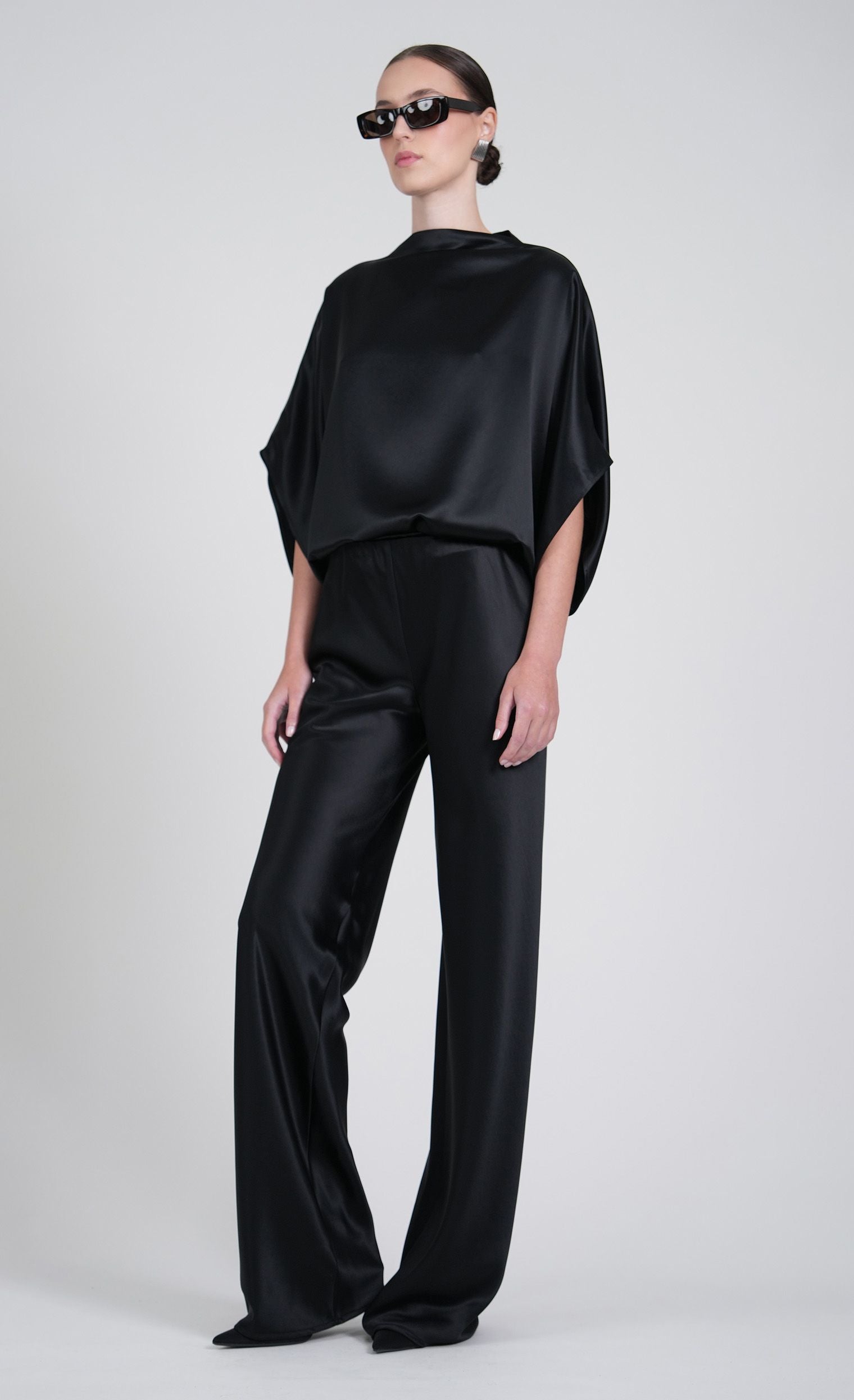 Olympia Top Top Nonchalant Label